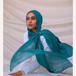 Vela meadow teal mini